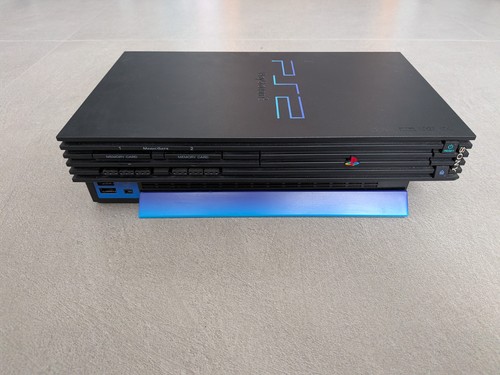 Sony playstation fat console - 2,